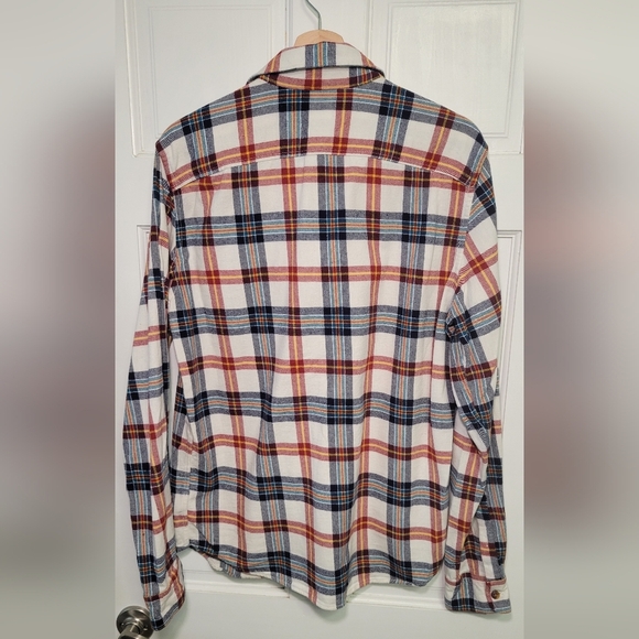 GAP Untucked Long Sleeve Multicolor Plaid Button Down Shirt Top- Men's Size Med - Picture 5 of 8
